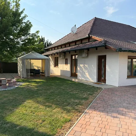 Appartement Tisza-to Porta Tiszafüred